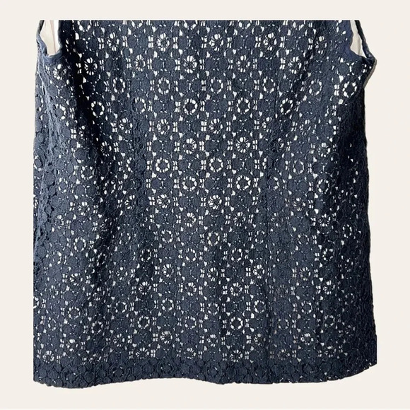 0709. J.CREW SLEEVELESS BLOUSE‎ FULL LACE WITH LINER BLACK/NUDE SIZE 0 - Picture 9 of 9